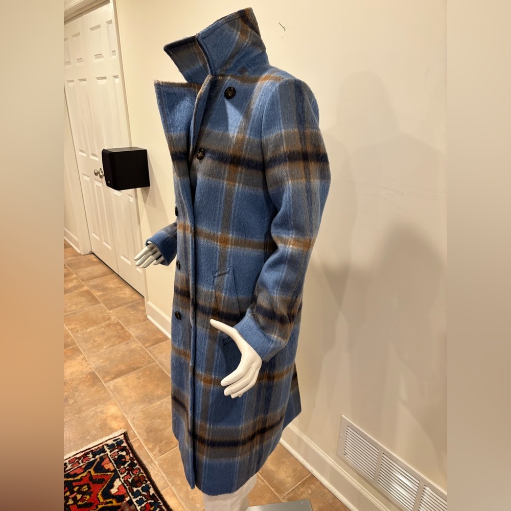 Ann Taylor Blue Plaid Double-Breasted Women's Coat, size medium - Picture 8 of 14